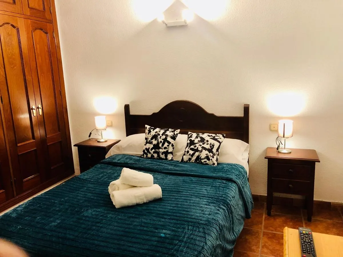 Low Cost Rooms Malaga River Homestay