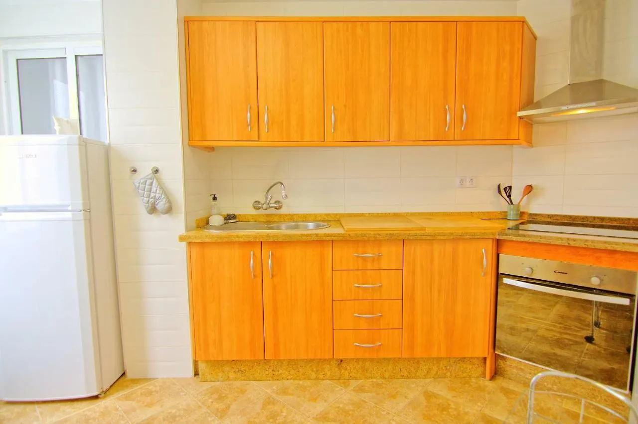 Homestay Low Cost Rooms Malaga River